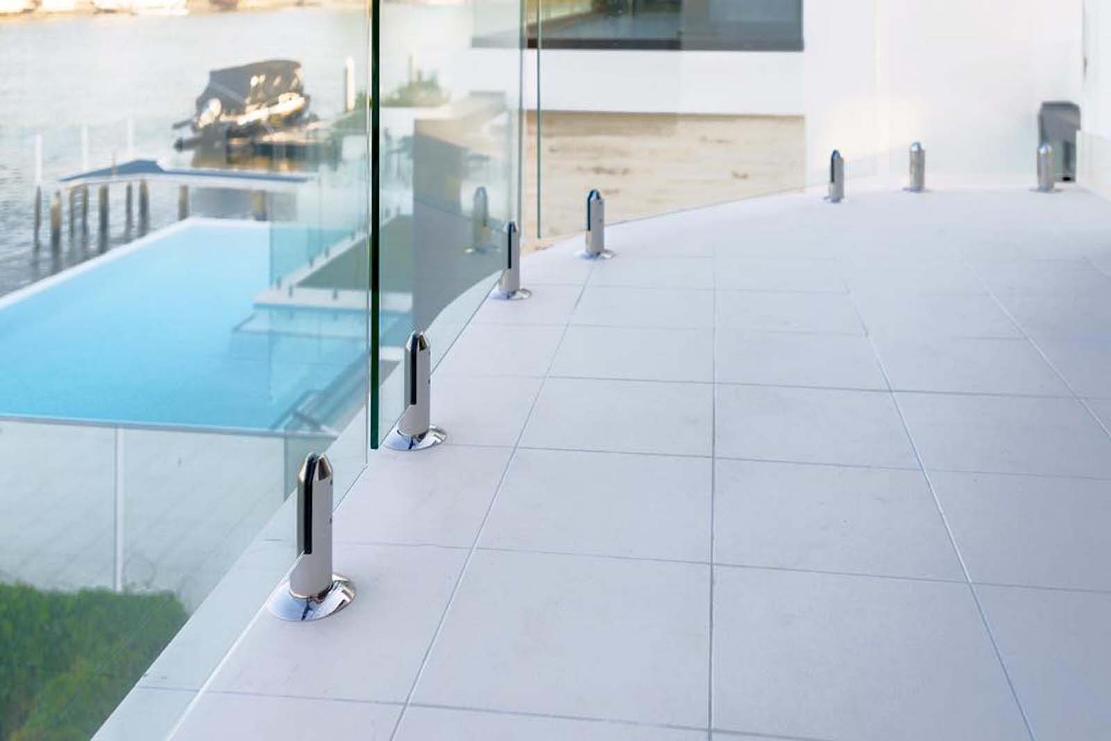 Balustrade Hardware & Glass Panels Accessories