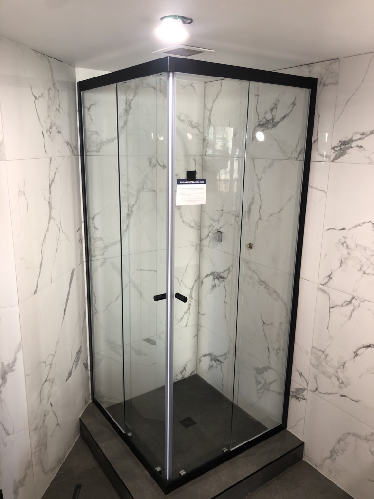 Corner Entry Slider
