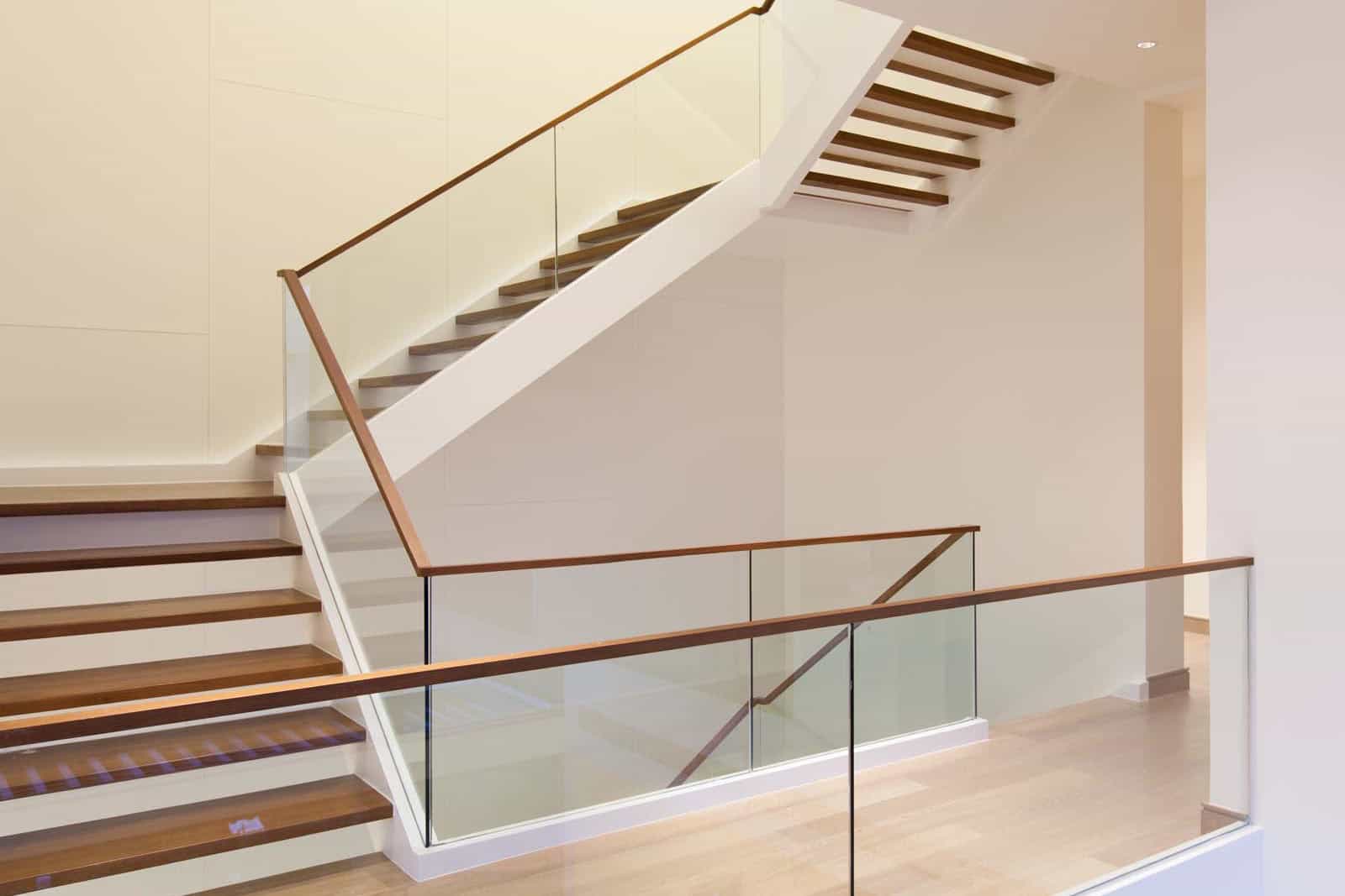 Glass Fencing & Balustrade Image